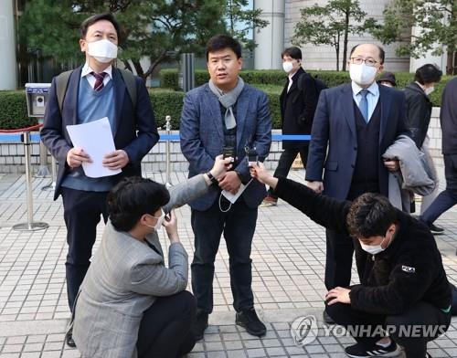Court rules for N. Korean defector in damages lawsuit over false accusation