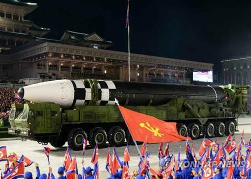 This photo, captured from the website of North Korea's Rodong Sinmun on Oct. 10, 2020, shows a new type of intercontinental ballistic missile (ICBM) unveiled during a military parade held in Pyongyang to mark the 75th founding anniversary of the ruling Workers' Party. (For Use Only in the Republic of Korea. No Redistribution) (Yonhap)