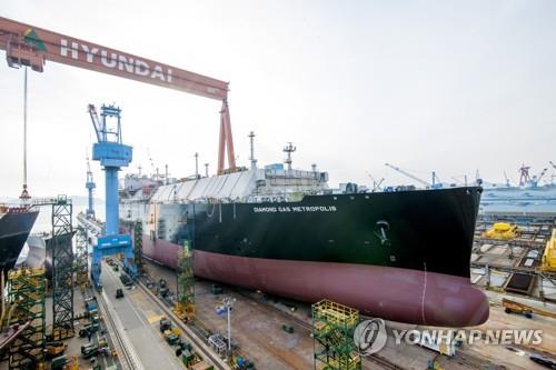 This file photo provided by Hyundai Samho Heavy Industries Co. shows its shipyard in Yeongam, about 346 kilometers southwest of Seoul. (PHOTO NOT FOR SALE) (Yonhap)
