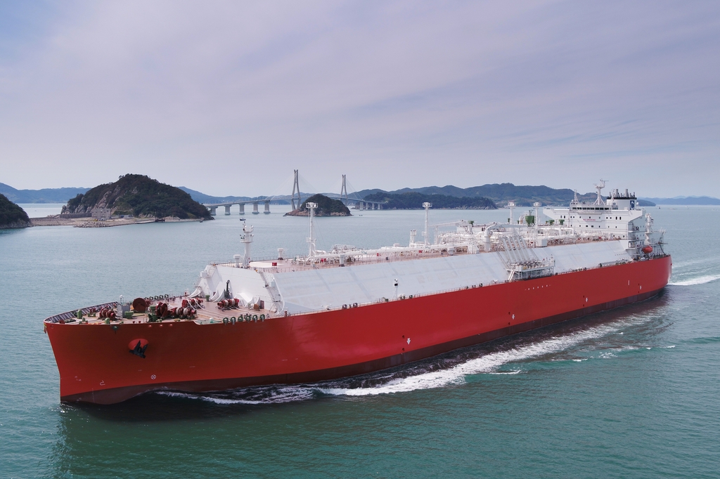 Samsung Heavy wins 654.5 bln won order for 3 LNG carriers