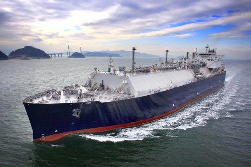 Korean shipbuilders' new orders hit 8-year high in 2021