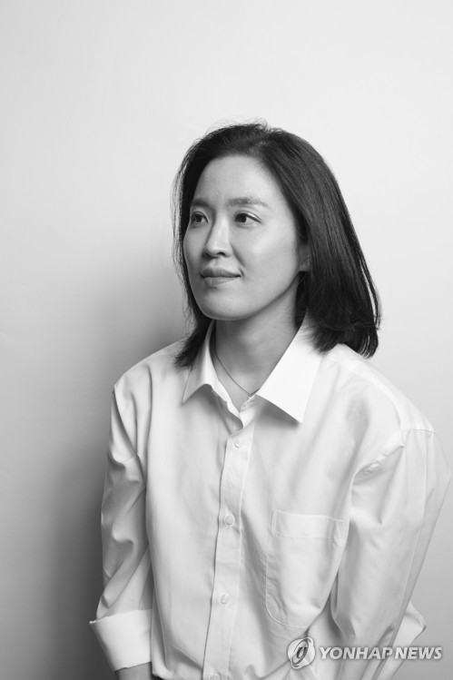 This image provided by Arzak shows novelist Chung Bora, who was shortlisted for the 2022 International Booker Prize with her book "Cursed Bunny." (PHOTO NOT FOR SALE) (Yonhap)