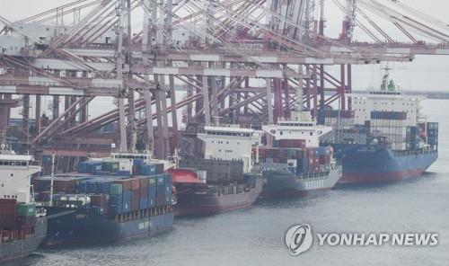 (LEAD) S. Korea's Exports Up 12.6 Pct In April, Trade Deficit Widens On ...