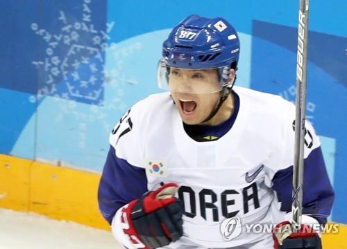 Olympic hockey hero succumbs to lung cancer at 35