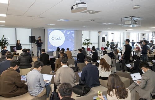  Driving innovation, Samsung Electronics fosters promising tech startups