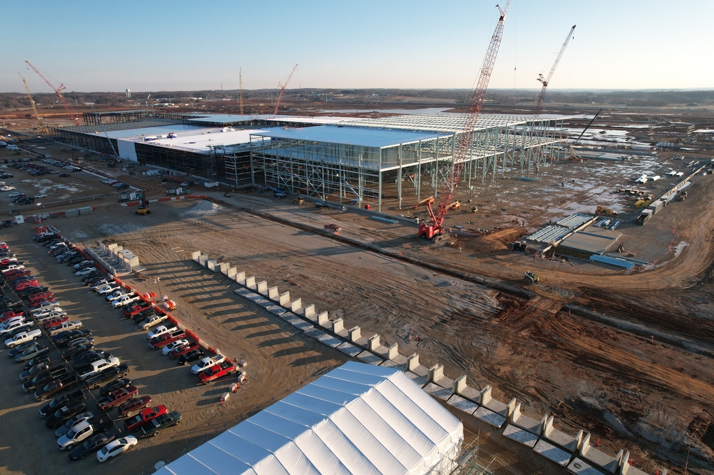 This photo, provided by SK On Co. on Jan. 8, 2023, shows the construction site for its joint electric vehicle battery manufacturing complex with Ford Motor Co. in Glendale in the U.S. state of Kentucky. (PHOTO NOT FOR SALE) (Yonhap)
