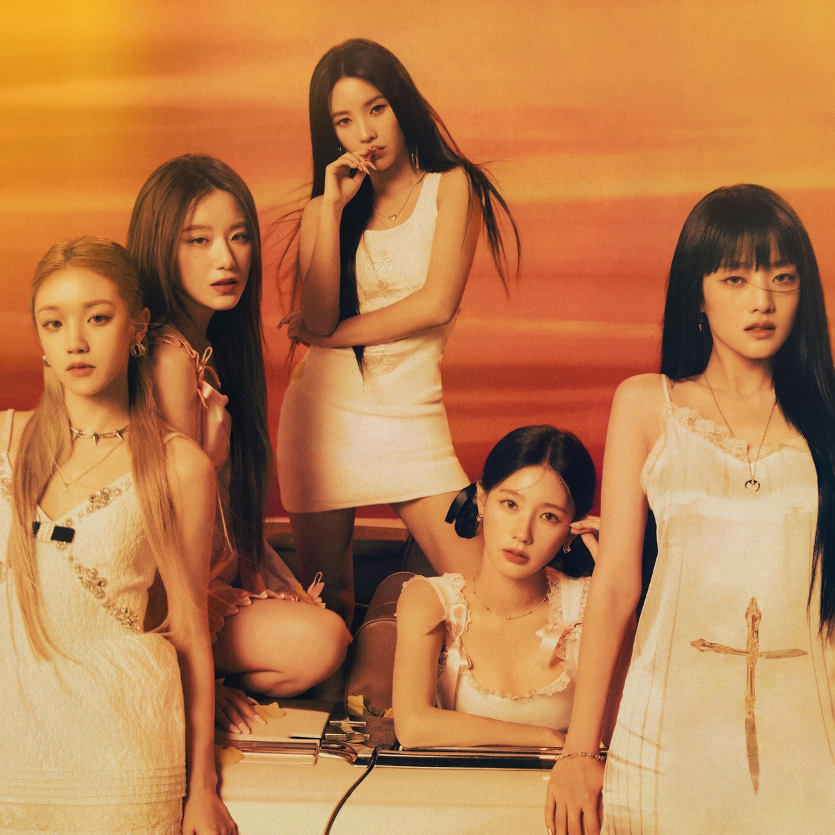 The cover image of K-pop girl group (G)I-dle's first all-English EP, "Heat," provided by Cube Entertainment (PHOTO NOT FOR SALE) (Yonhap)