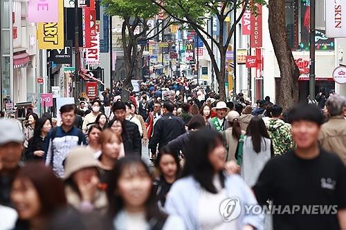 기재부 “수출 호조, 물가 약세 등으로 경기회복 조짐 보이고 있다”