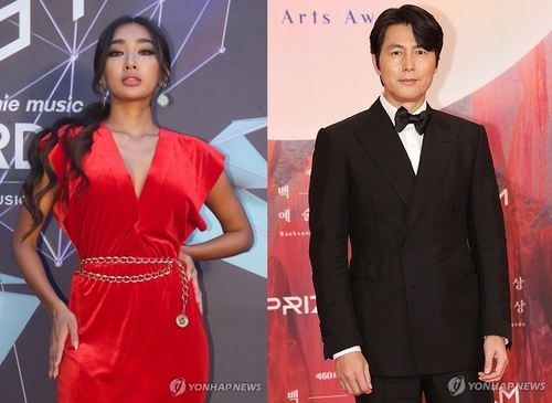 This composite file photo shows model Moon Ga-bi (L) and actor Jung Woo-sung. (Yonhap)