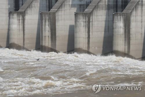 Le Nord continue à déverser des eaux du barrage de Hwanggang sans notification