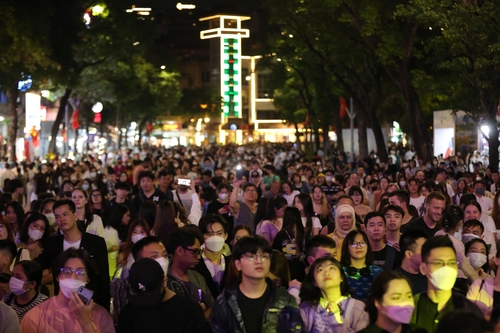 Le K-Pop Lovers Festival au Vietnam s'achève avec succès
