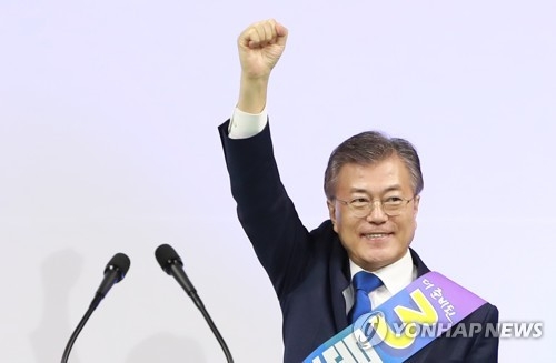 韓国大統領選　最大野党予備選で文氏が３連勝