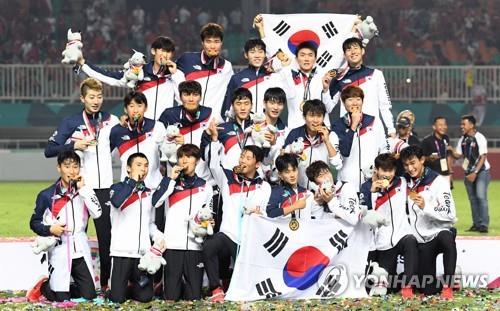 ア大会でメダル獲得したサッカー韓国代表 男女ともに報奨金支給 聯合ニュース