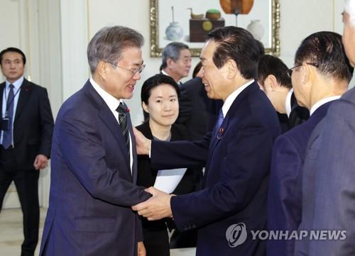 日韓議連の額賀会長が非公開で訪韓　関係改善模索か＝李首相と会談へ