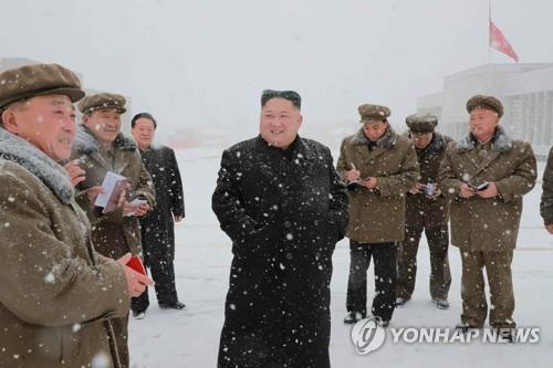 金正恩氏　三池淵郡の建設現場を視察＝半年ぶり訪問