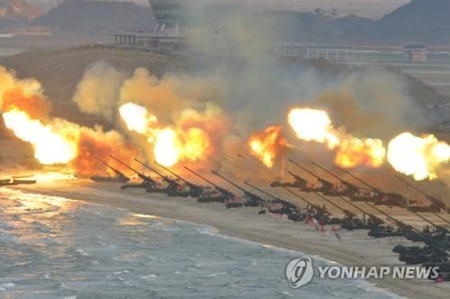 北朝鮮による長距離砲訓練（資料写真）＝（聯合ニュース）