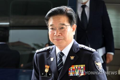 韓国警察トップが辞意表明　人事巡る大統領の叱責など受け