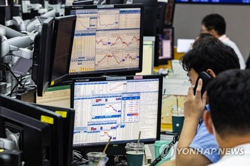 韓国総合株価指数　ほぼ横ばいで引け