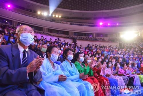 北朝鮮で再びマスク着用義務化か　コロナとインフルの同時流行に備え？
