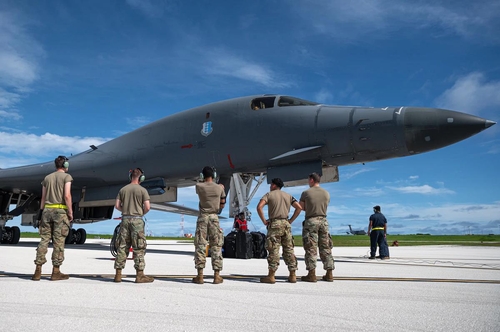 米戦略爆撃機Ｂ１Ｂ（米太平洋空軍提供）＝（聯合ニュース）≪転載・転用禁止≫