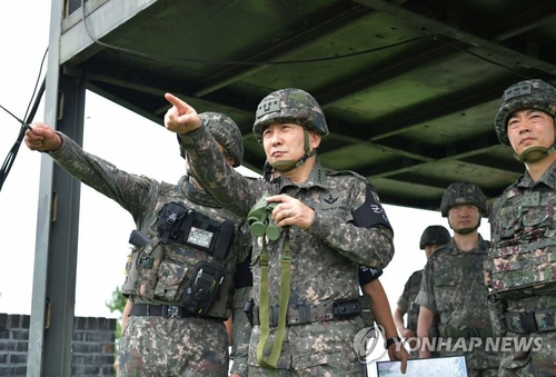 韓国軍制服組トップが最前線など視察 来月の韓米演習を前に | 聯合ニュース