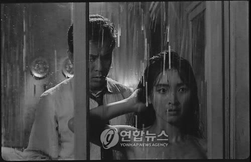 <임상수의 '하녀' VS 1960년 故 김기영 원작> - 3