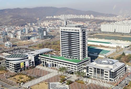 전북도 출연기관 비정규직 246명, 정규직으로 전환