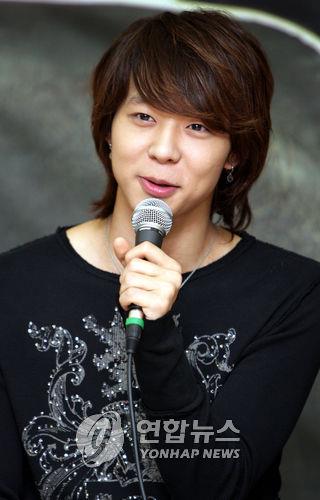 동방신기 활동 시절 믹키유천