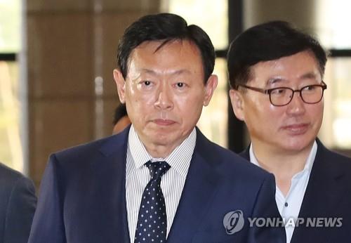 '위기 돌파구 찾아라'…롯데, 내주 사장단 회의 개최