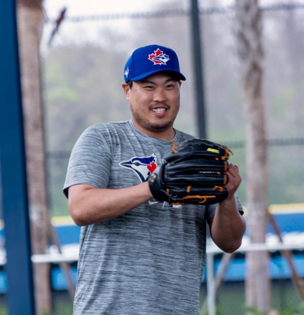 Hyunjin Ryu, participated in the spring camp preliminary convocation…  Shaggy beard gaze