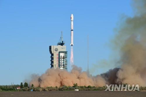 중국, 기상관측용 인공위성 '펑윈 3E' 발사 성공