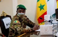 아프리카 말리, 프랑스 장관 '군부 비판'에 대사 추방 조치