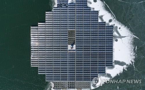 새만금 수상 태양광사업 입찰 잡음…법정 공방 가나