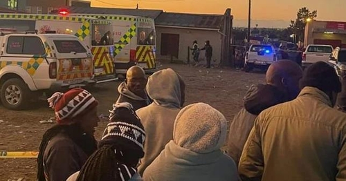 남아공 남부 소도시 술집에서 젊은이 시신 17구 발견