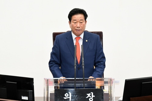 김진부 제12대 경남도의회 전반기 의장