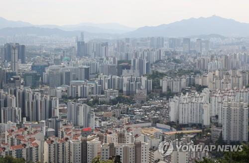 '고금리·거래절벽'…서울 아파트값 거의 10년만에 최대 하락