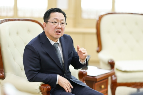 내년 시정 구상 설명하는 이장우 대전시장