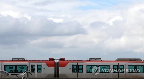 부산김해경전철 하루 승객 4만명대 회복…코로나 이전 80% 수준