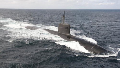 나토 대사들, 佛핵잠수함 기지 방문…중러 밀착속 '핵동맹' 과시