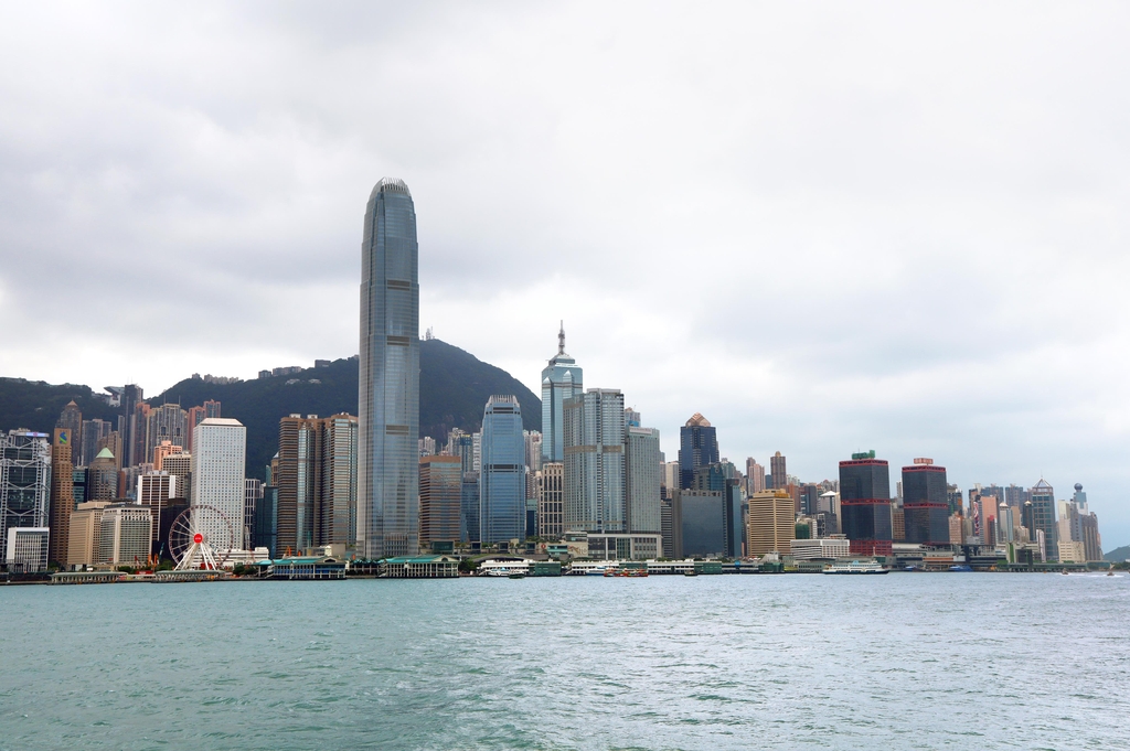 고층건물과 항구가 보이는 홍콩의 풍경 [사진/김정선 기자]