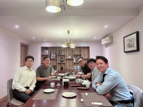 최경환, 이준석 등 與청년정치인들과 만찬…"보수 연합군 필요"