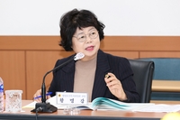 8세 이하 자녀 둔 공무원 보육휴가 5일…경북도의회 조례 추진