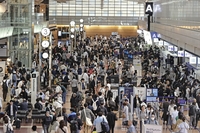일본 '골든위크' 시작…"나리타공항 출국 35% 증가"