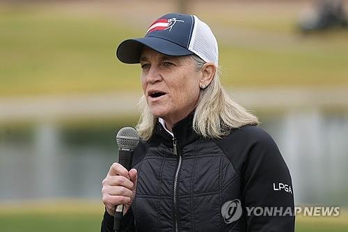 LPGA 커미셔너, 사상 최다 상금 시즌 앞두고 사임