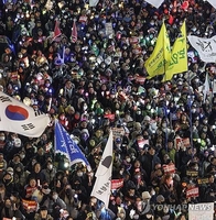 "국민 협박·성난 민심에 기름"…尹담화에 전국서 격앙된 반응