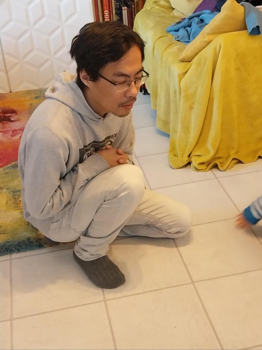 Àá ¸ø ÀÚ´Â º´À» ¾Î°í ÀÖ´Â ÇÁ¶û½º ÀÔ¾çÀÎ À强ź ¾¾