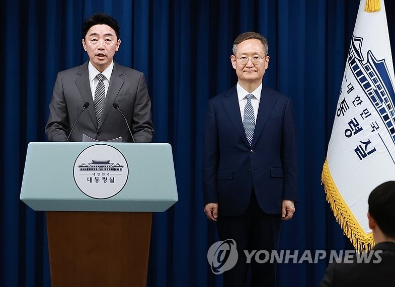 [속보] 민정수석에 봉욱…다시 檢출신 인사 임명