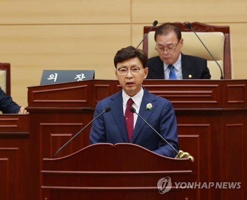 아들 대마초·3차례 음주운전…김철우 보성군수 "사과드린…