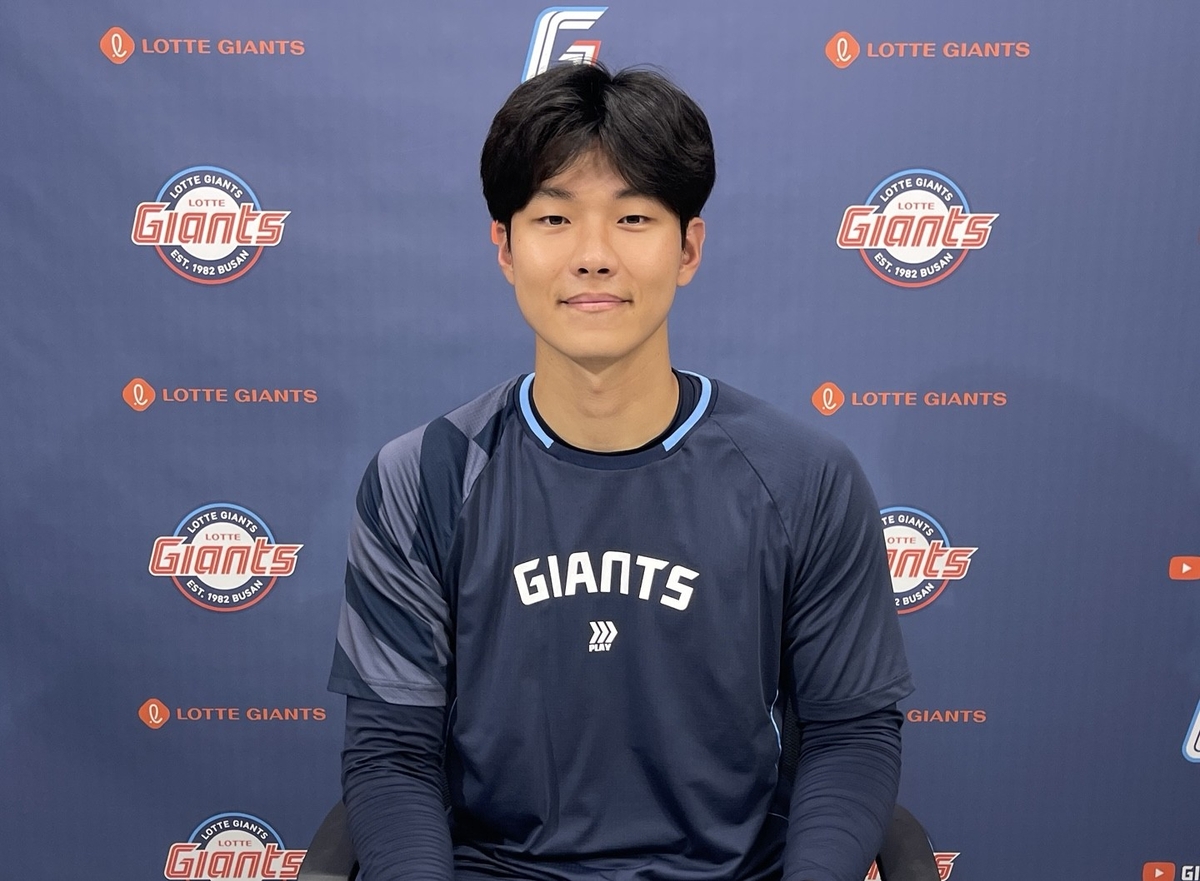 롯데 마운드의 희망으로 떠오른 홍민기