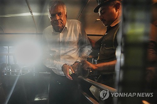 체포된 위크라메싱게 전 스리랑카 대통령